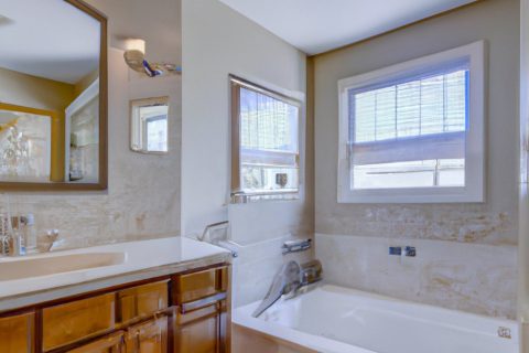 Who Can Remodel My Bathroom Near Utah County?