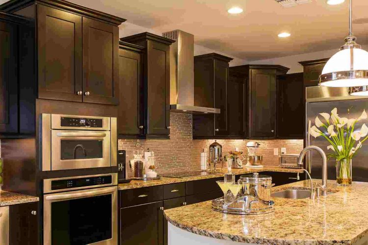 Optimizing Kitchen Cabinet Space: Make the Most of Your Kitchen